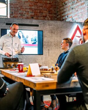 Customer Engagement Showroom Sales Training - online course